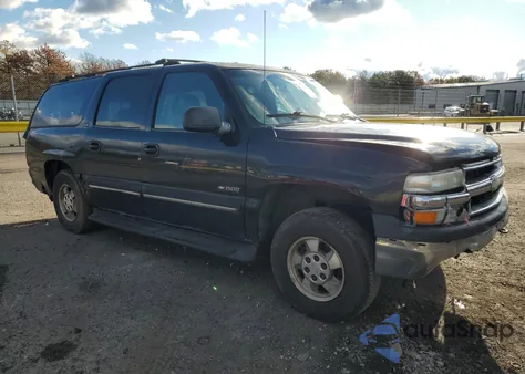 2000 Chevrolet Suburban K1500 из США, поврежденный, VIN 3GNFK16T8YG220979